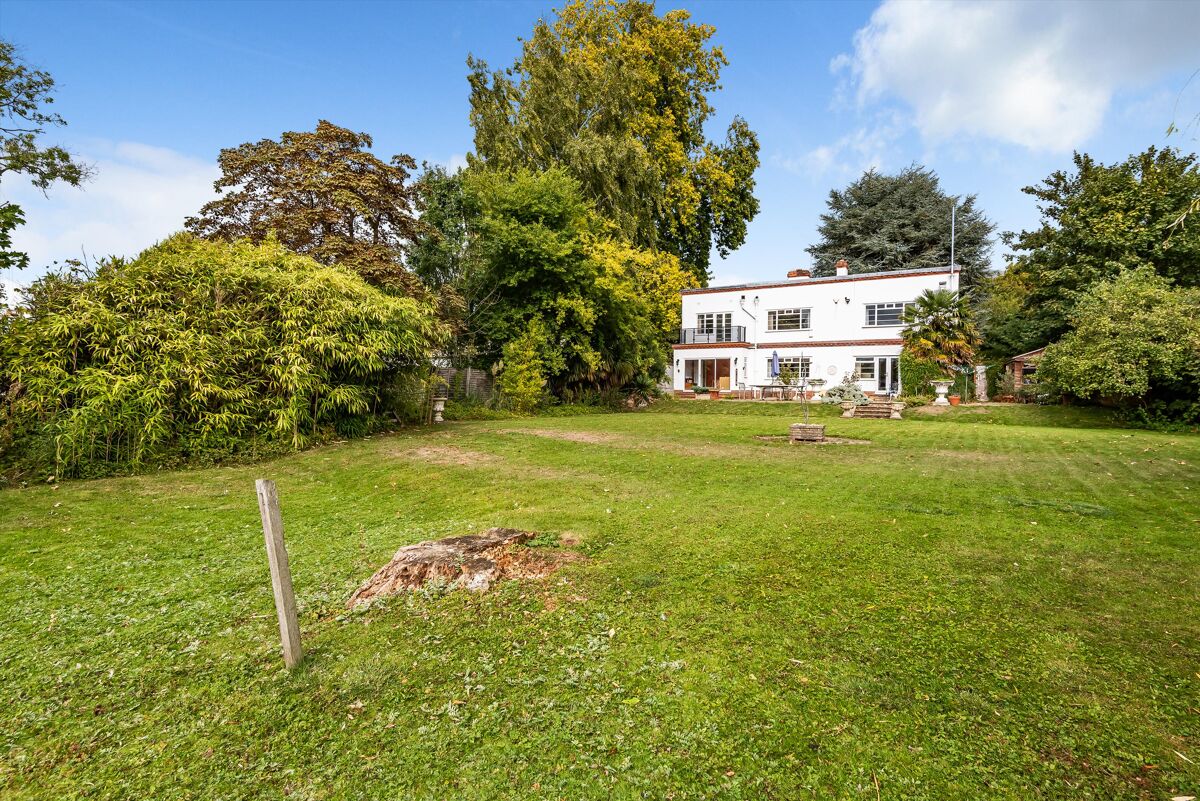 house for sale in Wargrave Road, HenleyonThames, Oxfordshire, RG9 HOT012224930 Knight Frank
