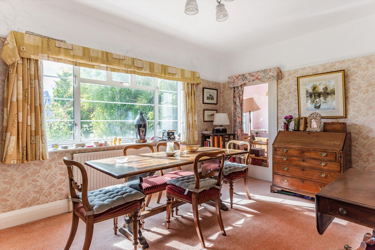 house for sale in Wargrave Road, HenleyonThames, Oxfordshire, RG9