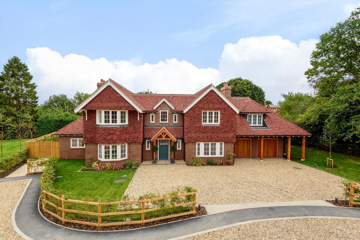 house for sale in Colliers Lane, Peppard Common, Henley On Thames, RG9