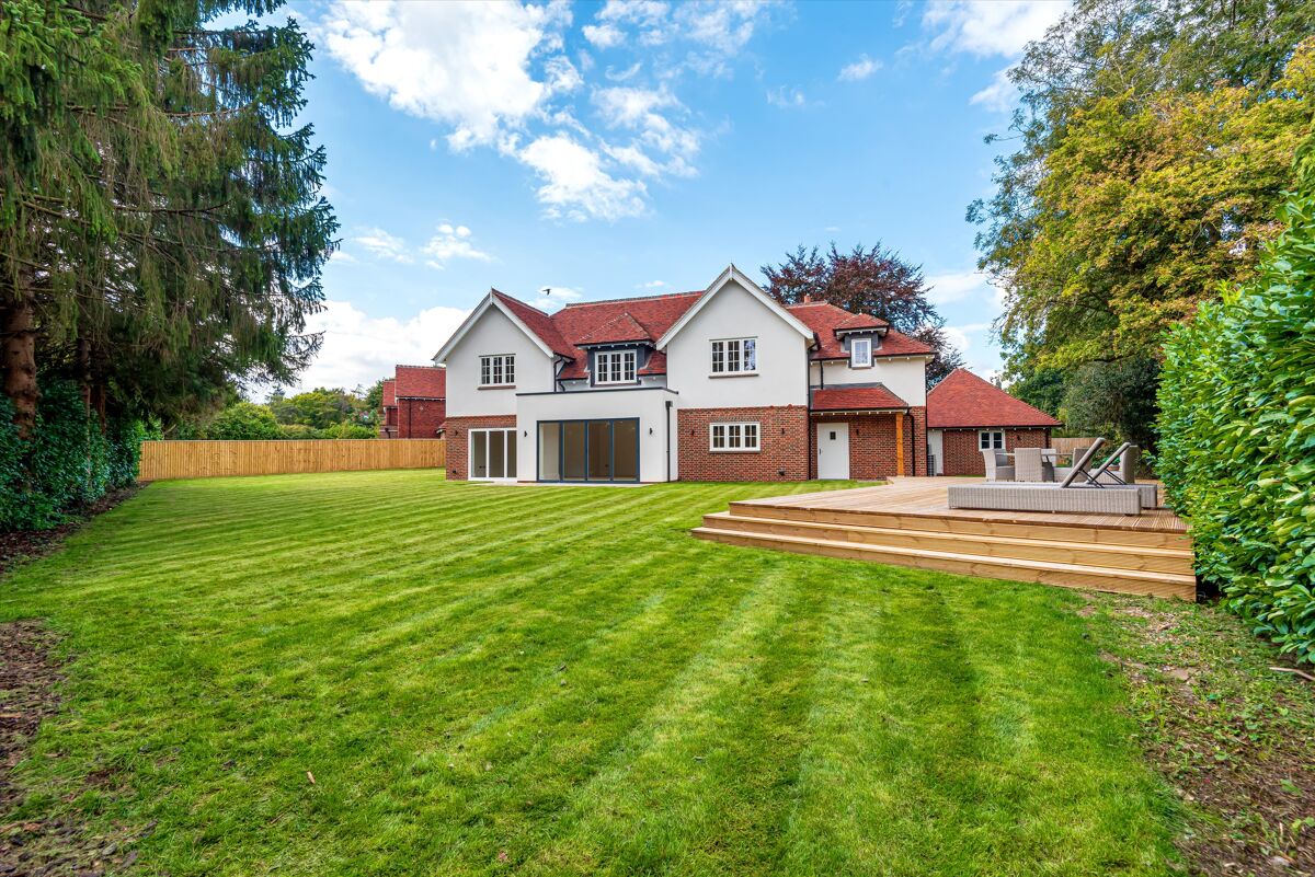 house for sale in Colliers Lane, Peppard Common, Henley On Thames, RG9