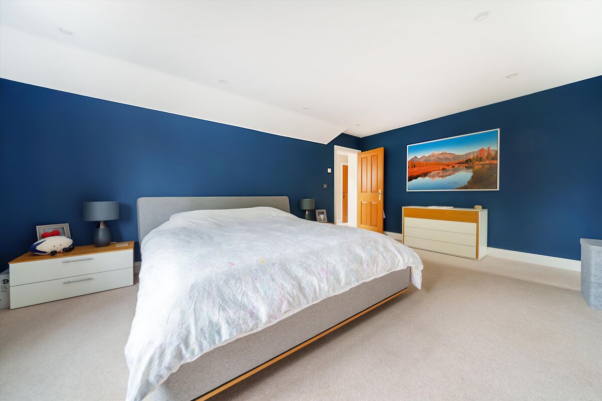 house for sale in Drays Lane, Rotherfield Peppard, HenleyonThames