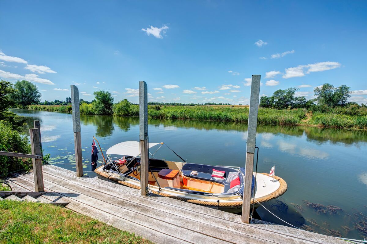 house for sale in Preston Crowmarsh, Wallingford, Oxfordshire, OX10