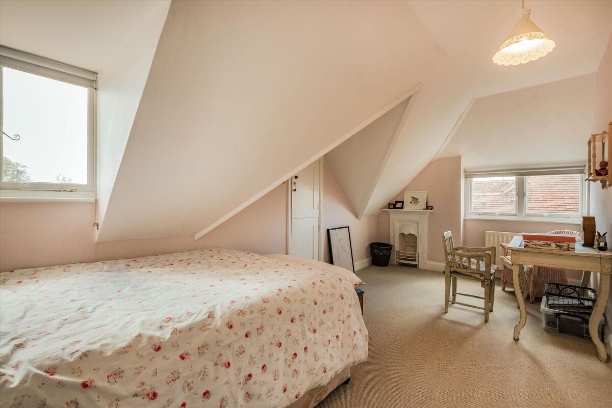 house for sale in Basmore Lane, Lower Shiplake, HenleyonThames