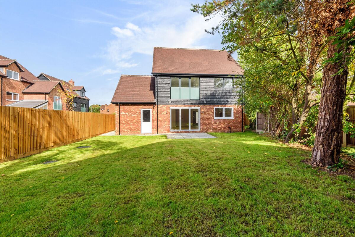 house for sale in Flint Close, Rotherfield Greys, HenleyonThames, RG9
