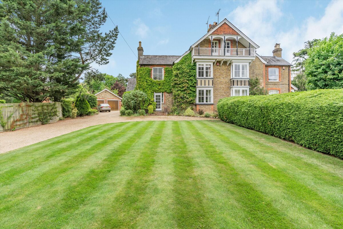 house for sale in Mill Road, Shiplake, HenleyonThames, Oxfordshire