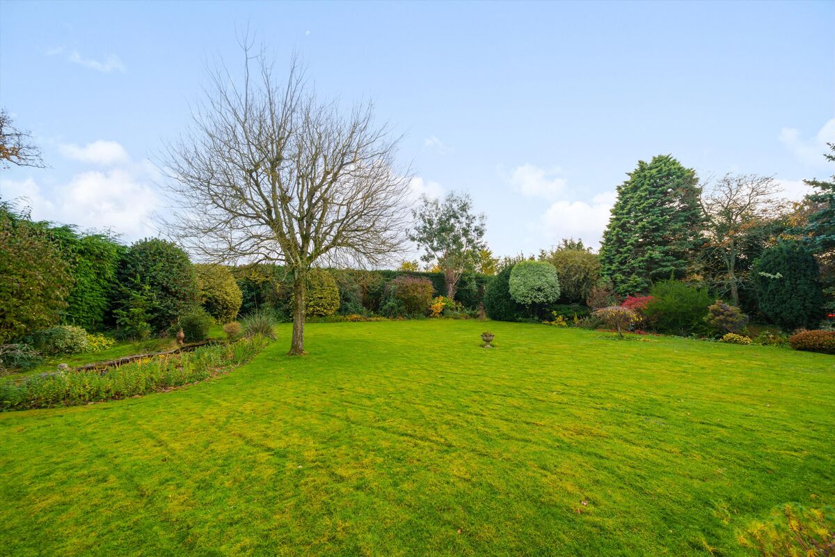house for sale in Homestead, Binfield Heath, HenleyonThames