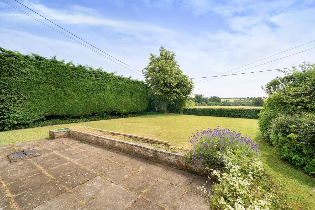 house for sale in Frogmill, Hurley, Maidenhead, Berkshire, SL6