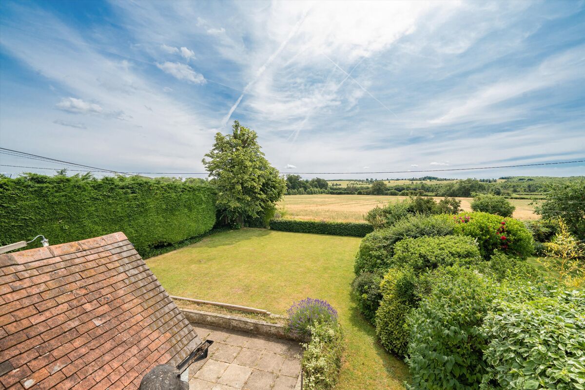 house for sale in Frogmill, Hurley, Maidenhead, Berkshire, SL6