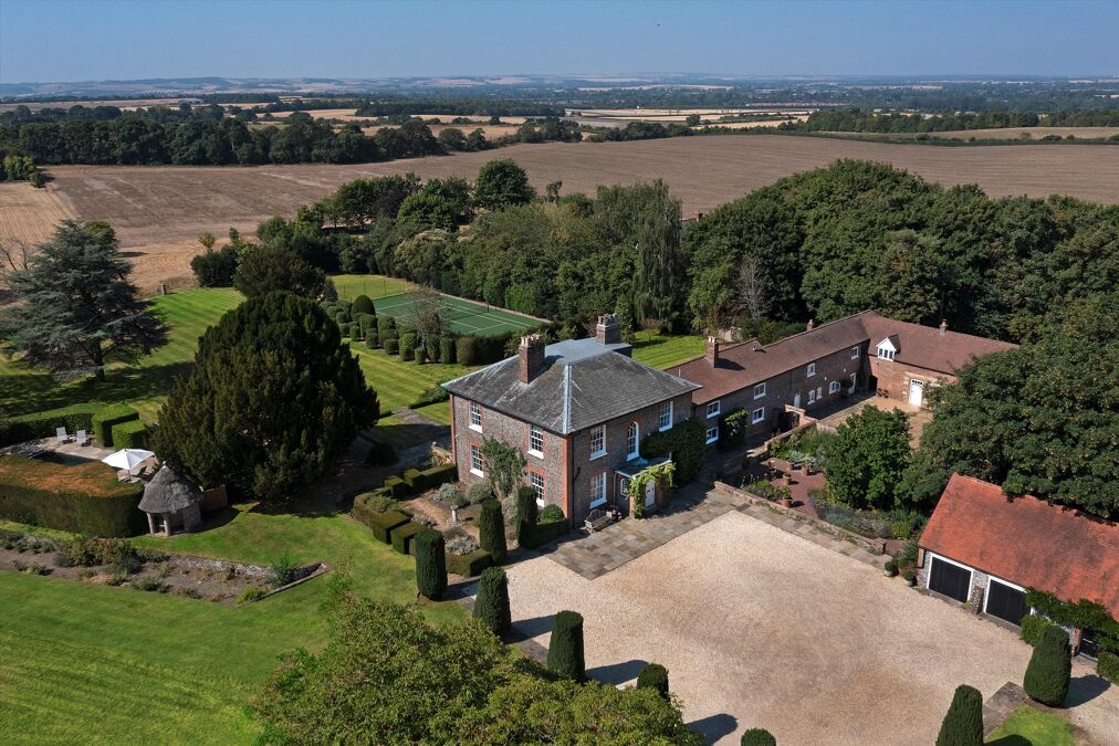 Image of Old London Road, Ewelme, Wallingford, Oxfordshire, OX10