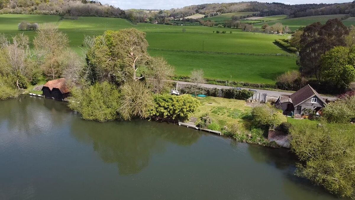 Land for sale in Mill End, Hambleden, HenleyonThames, RG9