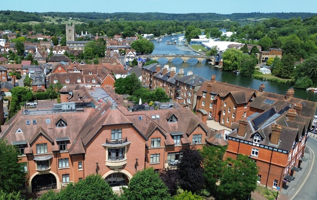 Image of Station Road, Henley-on-Thames, Oxfordshire, RG9
