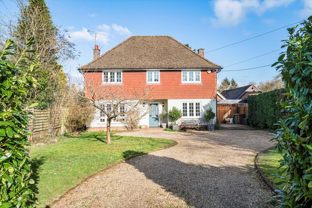 Image of Wood Lane, Kidmore End, Reading, Oxfordshire, RG4