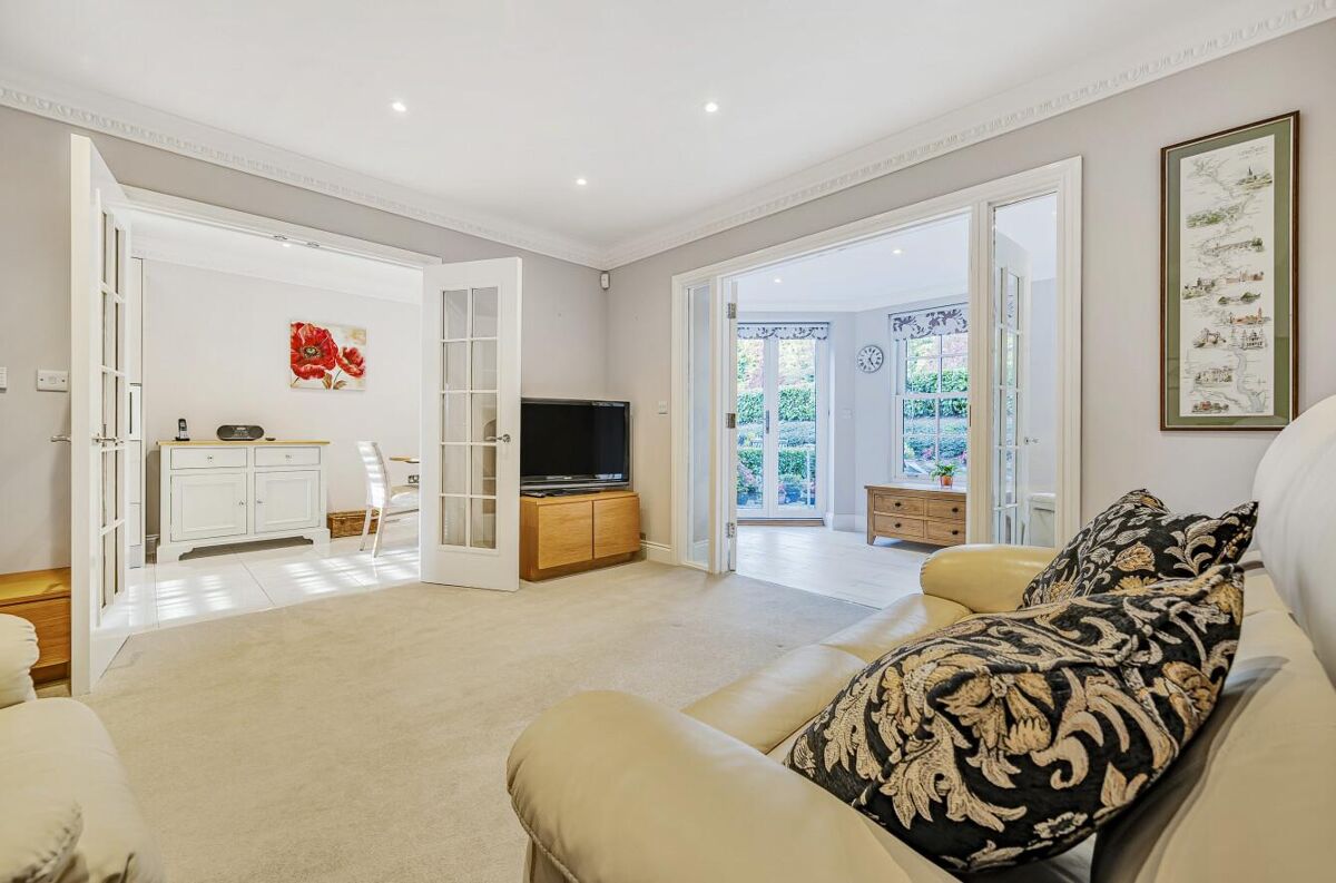 house for sale in Bridge Park, Twyford, Reading, Berkshire, RG10