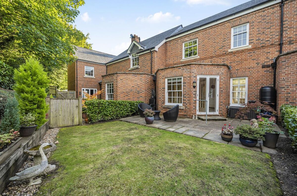 house for sale in Bridge Park, Twyford, Reading, Berkshire, RG10