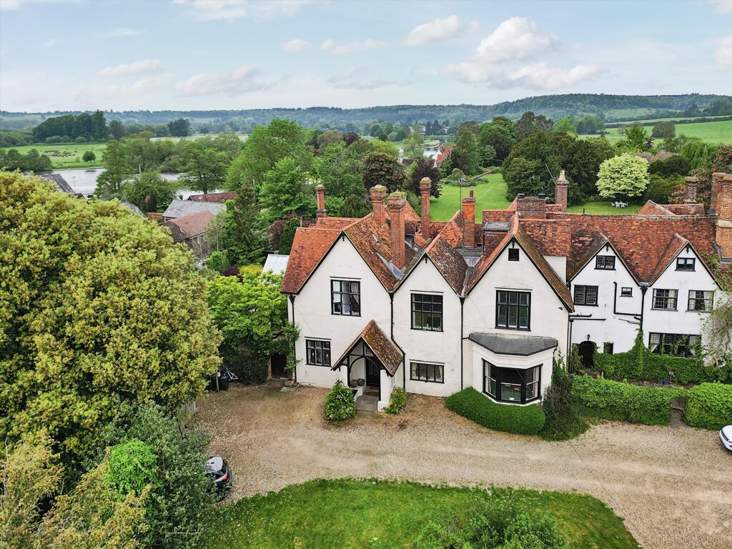 Image of Yewden Manor, Hambleden, Henley-on-Thames, Oxfordshire, RG9