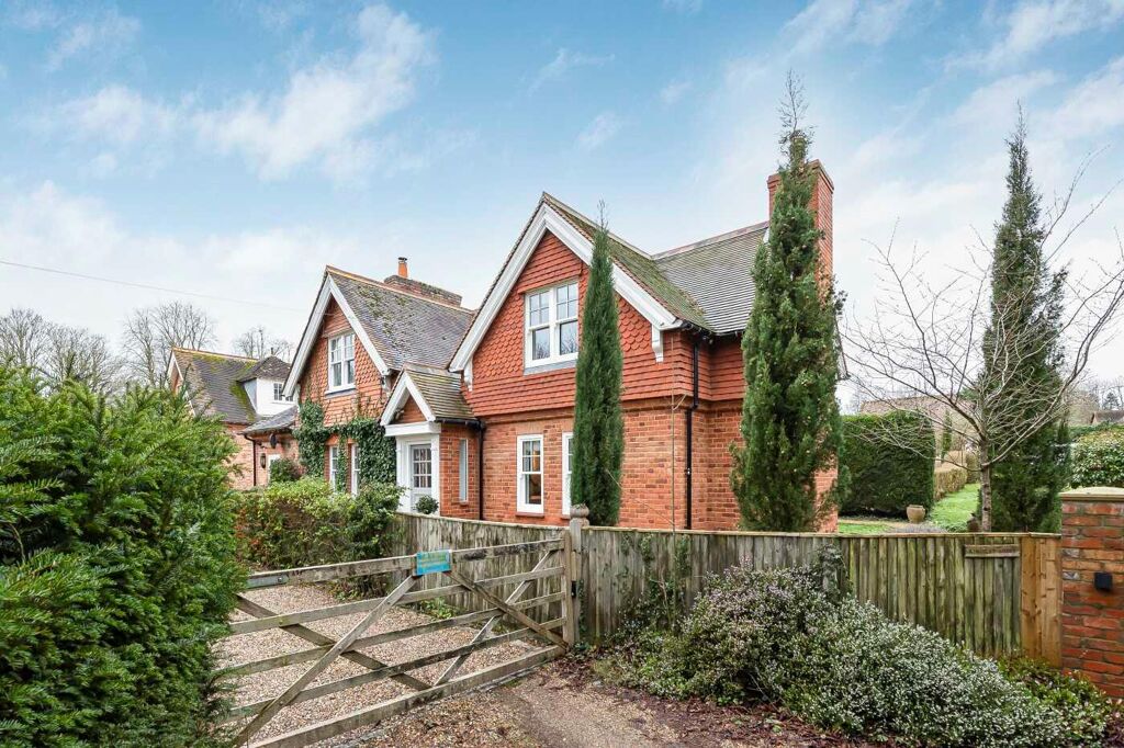 Image of Mill Road, Shiplake, Henley-on-Thames, Oxfordshire RG9