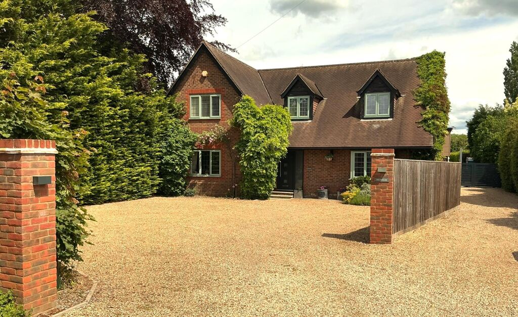 Image of Mill Road, Shiplake, Henley-on-Thames, Oxfordshire RG9