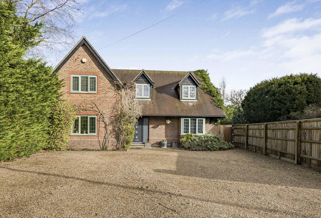 Image of Mill Road, Shiplake, Henley-on-Thames, Oxfordshire RG9