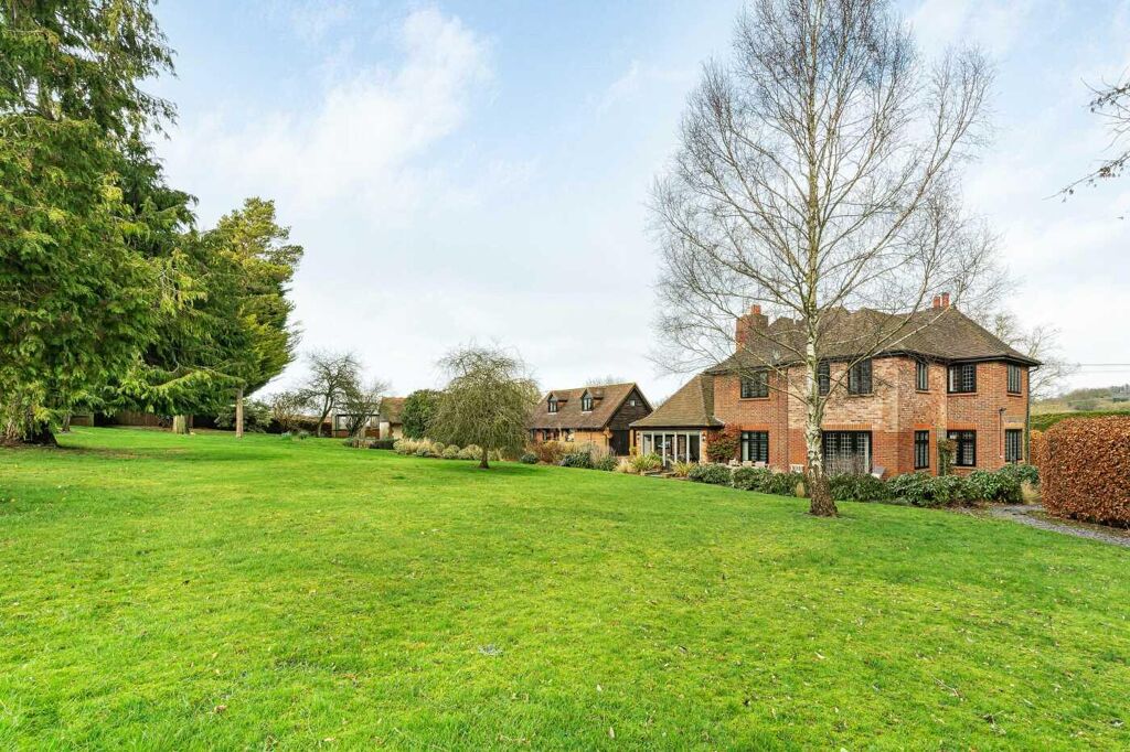 Image of Howe Road, Watlington, Oxfordshire OX49