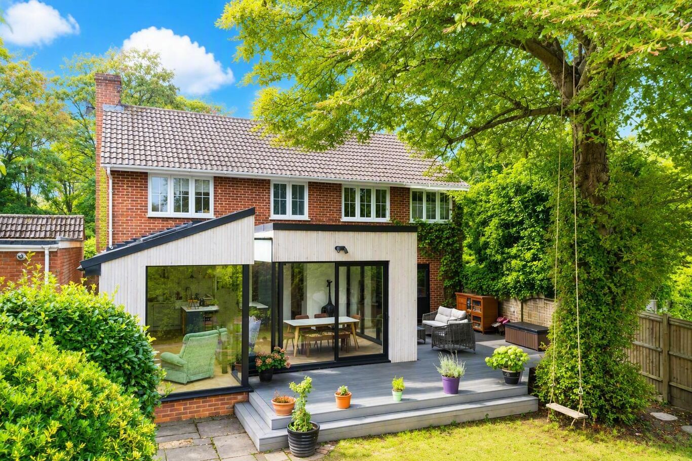 Image of Braybrooke Gardens, Wargrave, Reading, Berkshire RG10