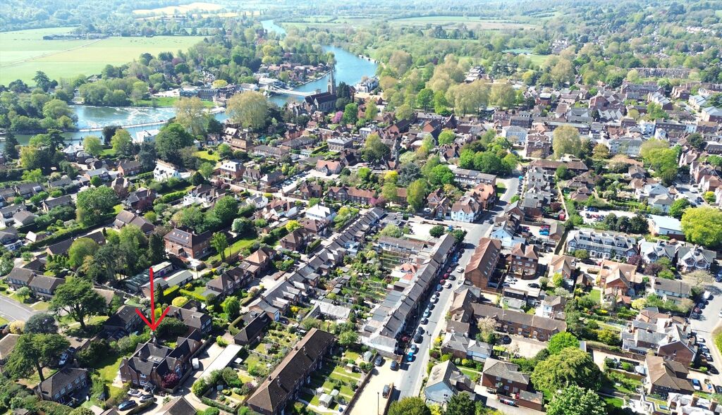 Image of Station Road, Marlow, Buckinghamshire SL7