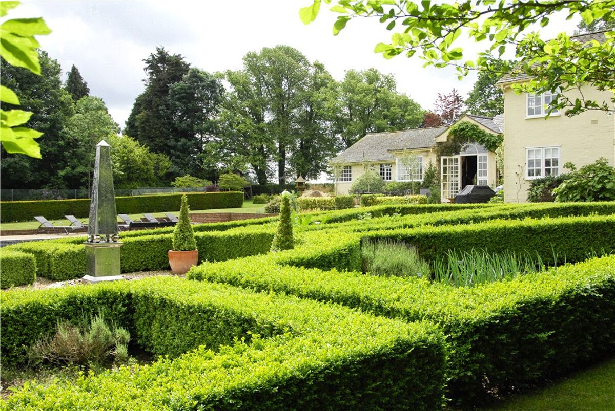 house for sale in Bix Common, Bix, HenleyOnThames, Oxfordshire, RG9