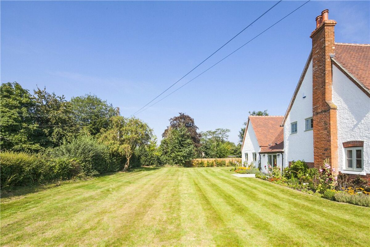 house for sale in Upper Basildon, Pangbourne, Berkshire, RG8