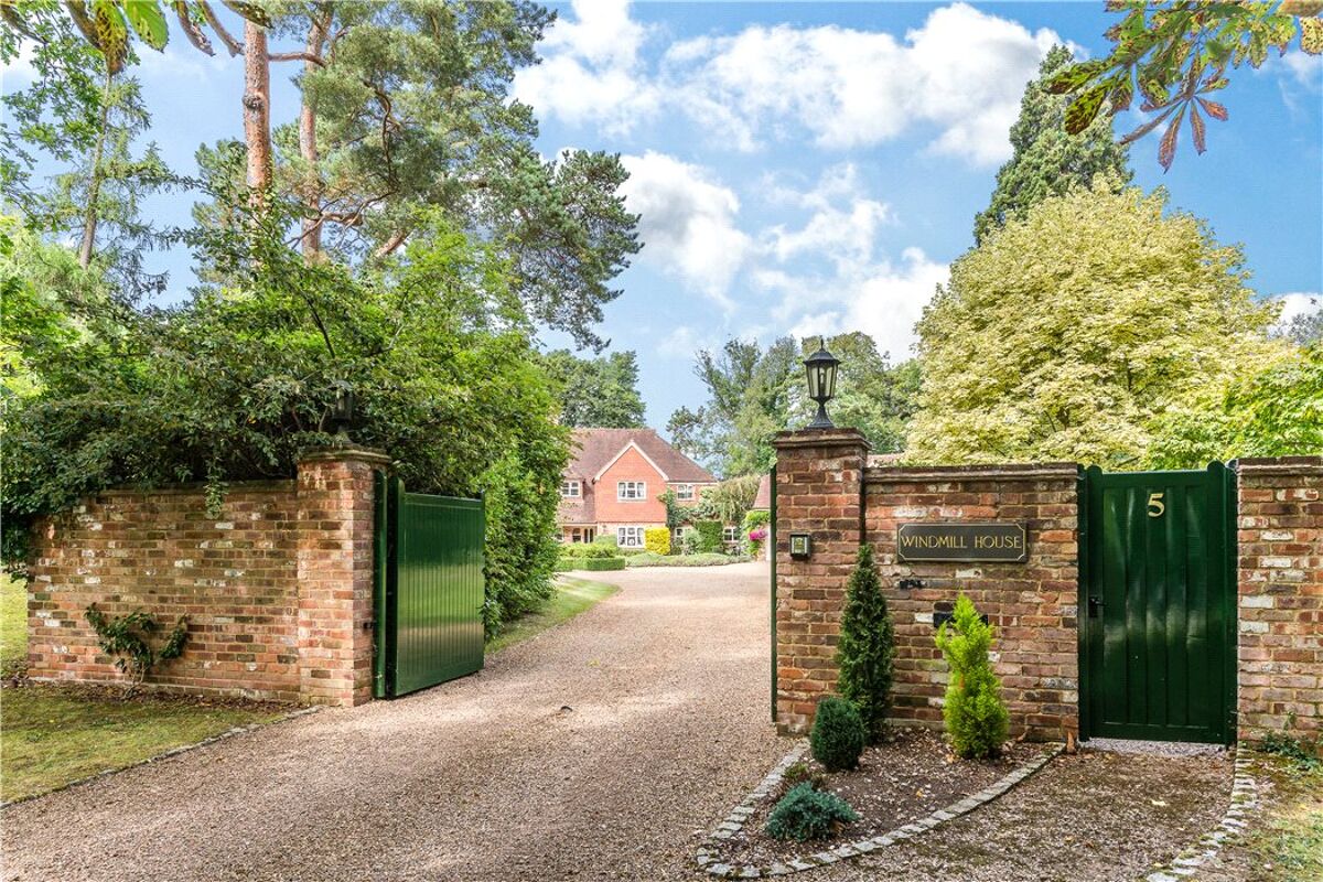 house for sale in Park Side, HenleyOnThames, Oxfordshire, RG9 HOT140066 Knight Frank