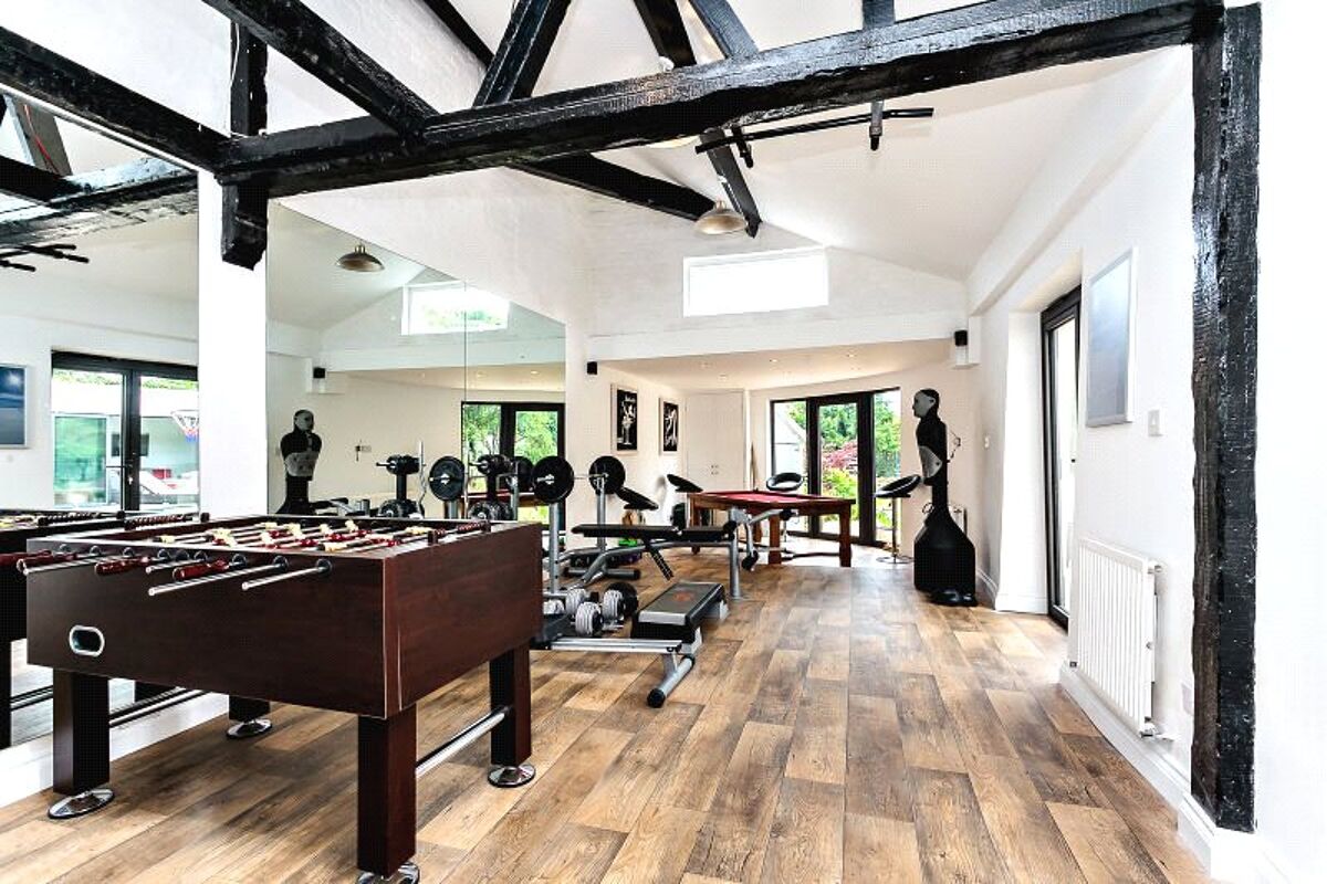 house for sale in Remenham Hill, Remenham, HenleyOnThames, Berkshire