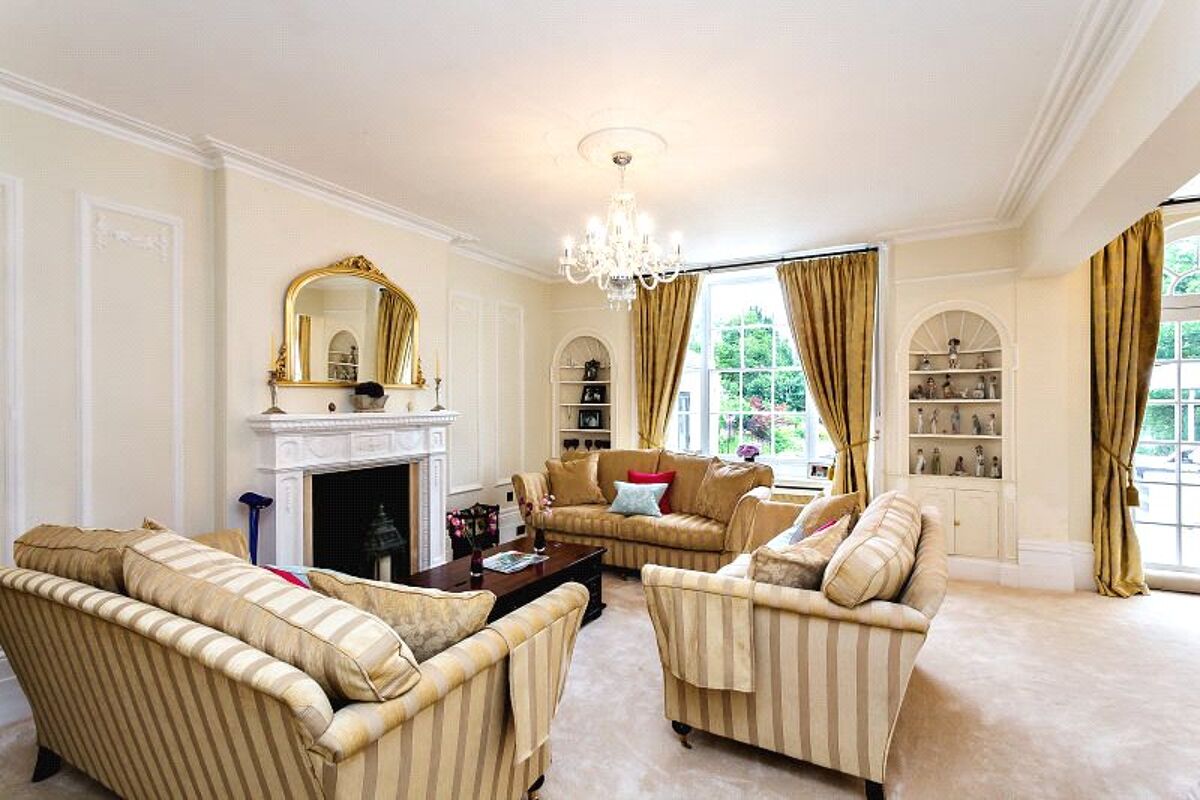 house for sale in Remenham Hill, Remenham, HenleyOnThames, Berkshire