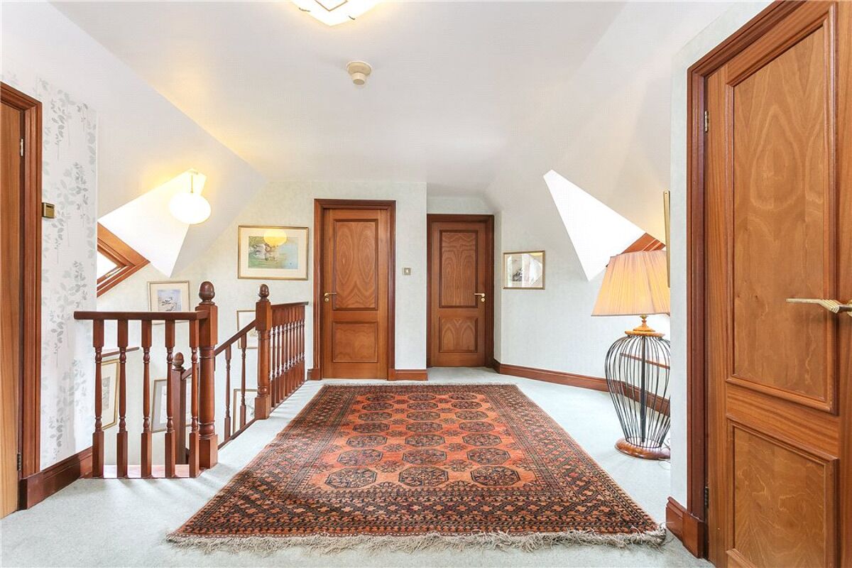 house for sale in Station Road, Wargrave, Reading, Berkshire, RG10