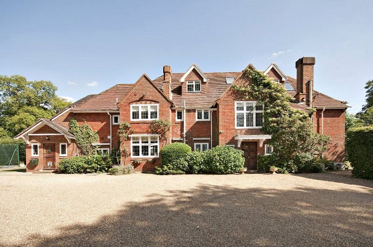 house for sale in Stanlake Lane, Reading, Berkshire, RG10