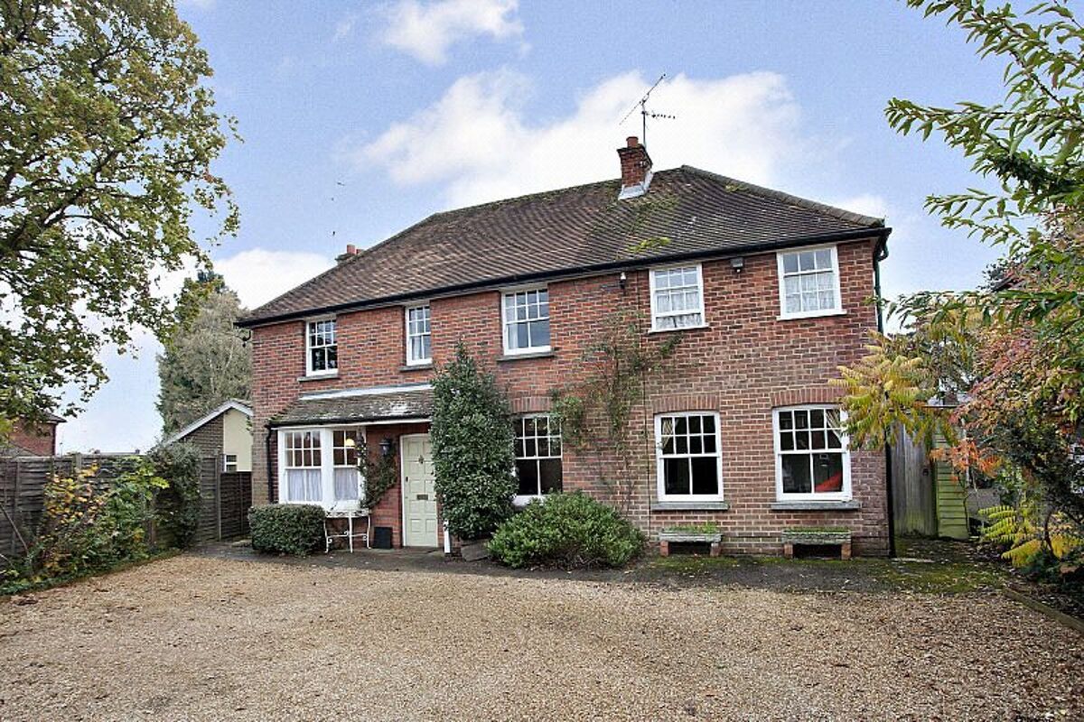 house for sale in Wood Lane, Sonning Common, Reading, Oxfordshire, RG4