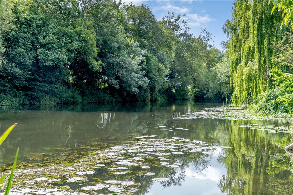 house for sale in Loddon Drive, Wargrave, Reading, Berkshire, RG10