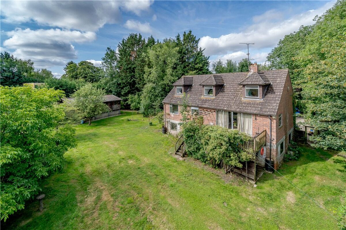 house for sale in Loddon Drive, Wargrave, Reading, Berkshire, RG10