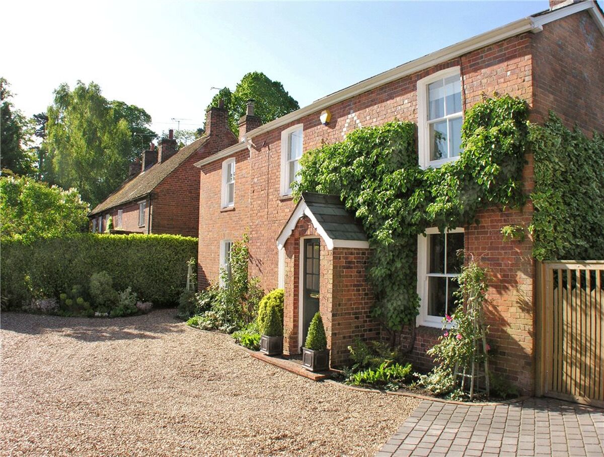 house for sale in Highmoor Cross, HenleyonThames, Oxfordshire, RG9