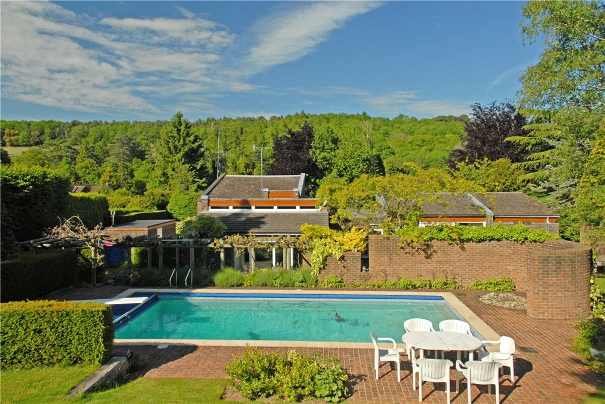 house for sale in Fairmile, HenleyOnThames, Oxfordshire, RG9