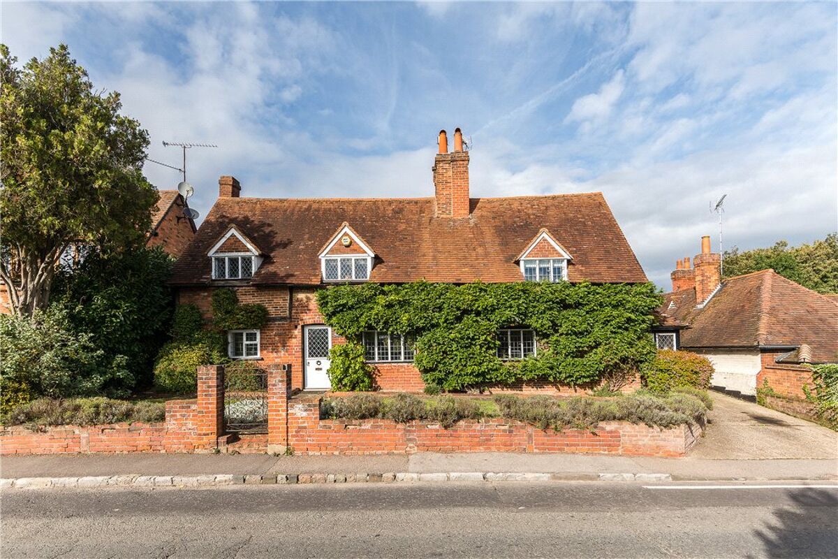 house for sale in Thames Street, Sonning, Reading, Berkshire, RG4