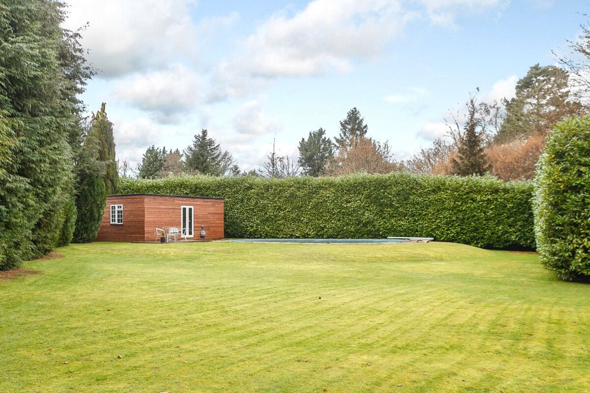 house for sale in Bolney Road, Lower Shiplake, HenleyonThames