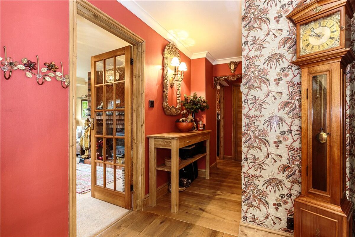 house for sale in Broadwater Road, Twyford, Reading, Berkshire, RG10