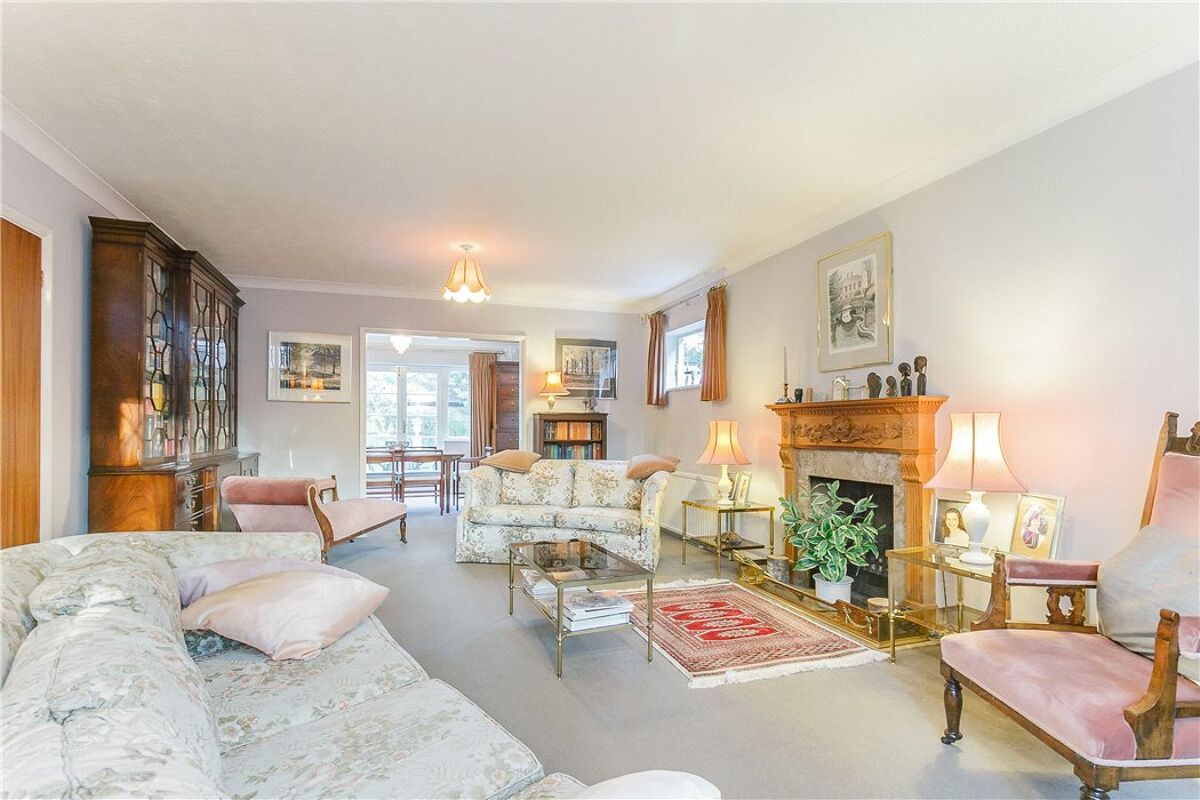 house for sale in St. Andrews Road, HenleyonThames, Oxfordshire, RG9