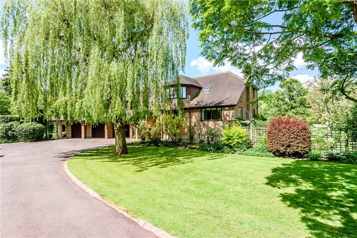 house for sale in Loddon Drive, Wargrave, Reading, Berkshire, RG10