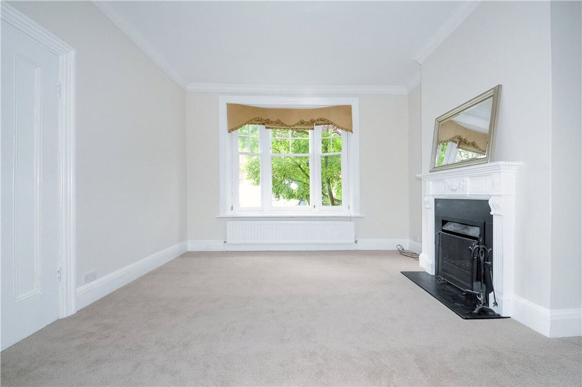 house for sale in Queen Street, HenleyonThames, Oxfordshire, RG9