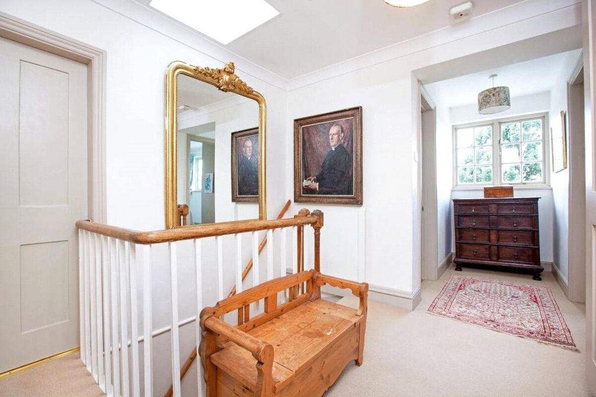 house for sale in Forest Road, Binfield, Bracknell, Berkshire, RG42