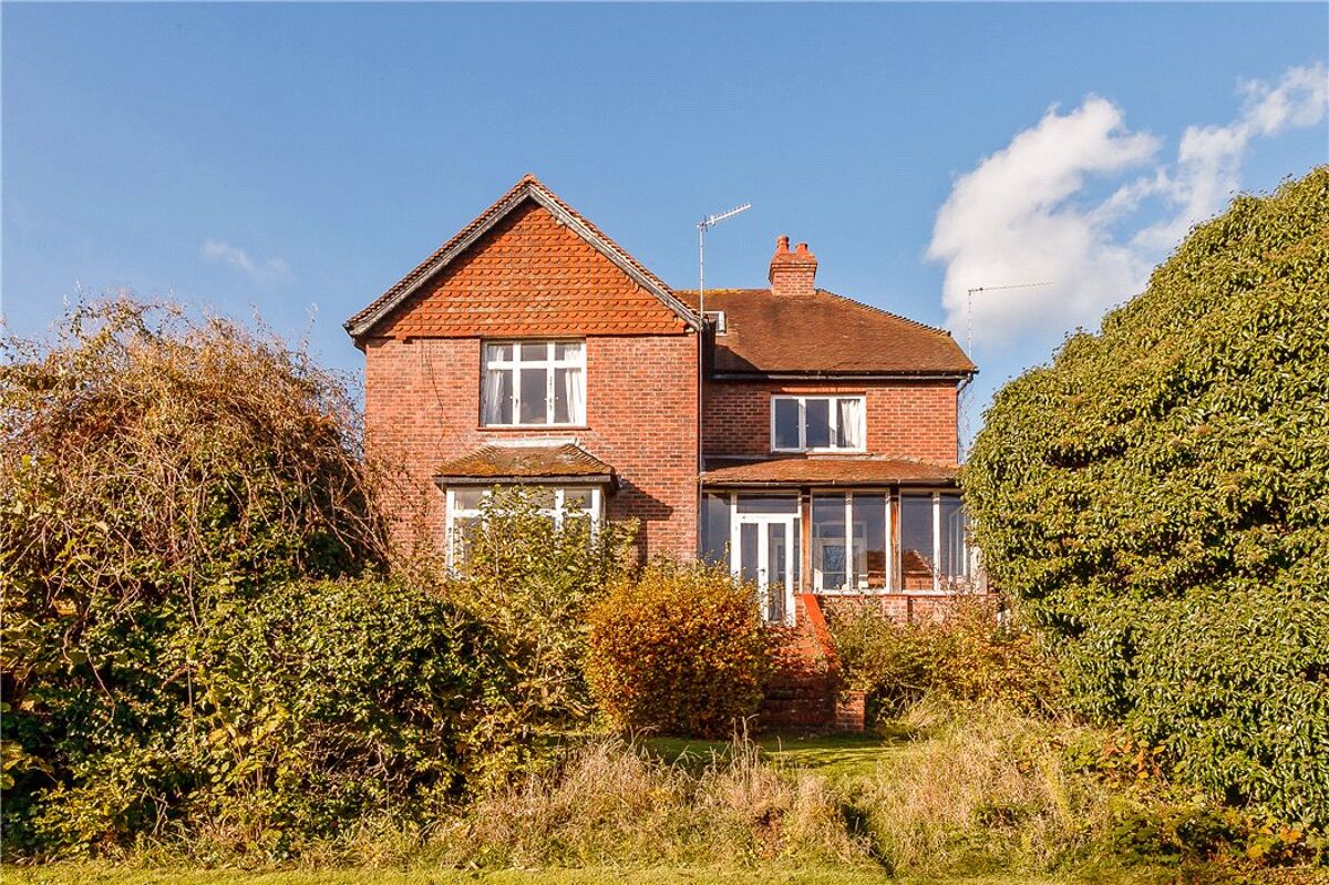 house for sale in Deanfield Avenue, HenleyonThames, RG9 HOT170008