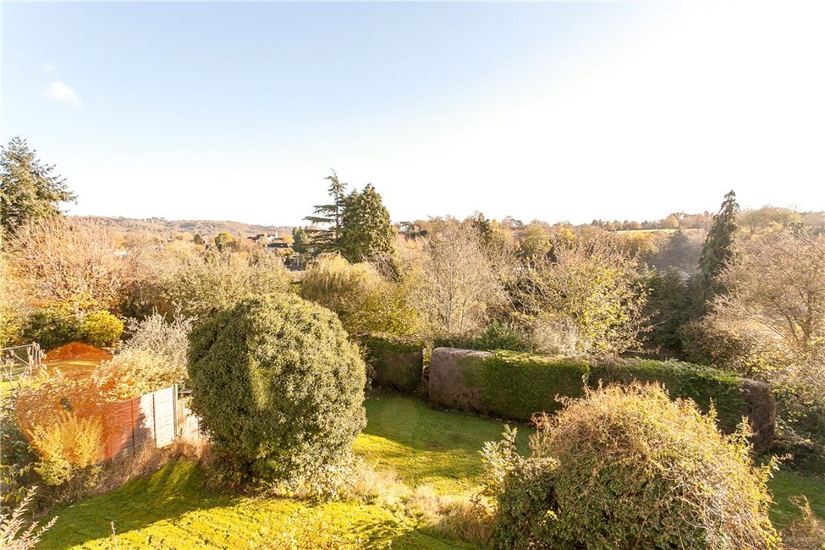 house for sale in Deanfield Avenue, HenleyonThames, RG9 HOT170008