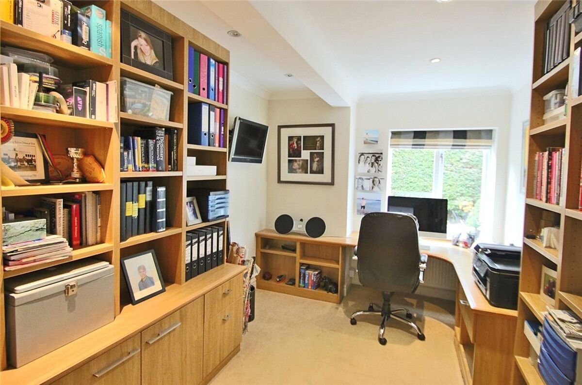 house for sale in Flowers Hill, Pangbourne, Reading, Berkshire, RG8