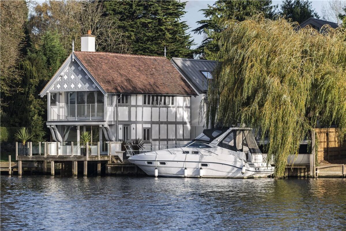 Property for sale Riversdale, Bourne End, Buckinghamshire, SL8