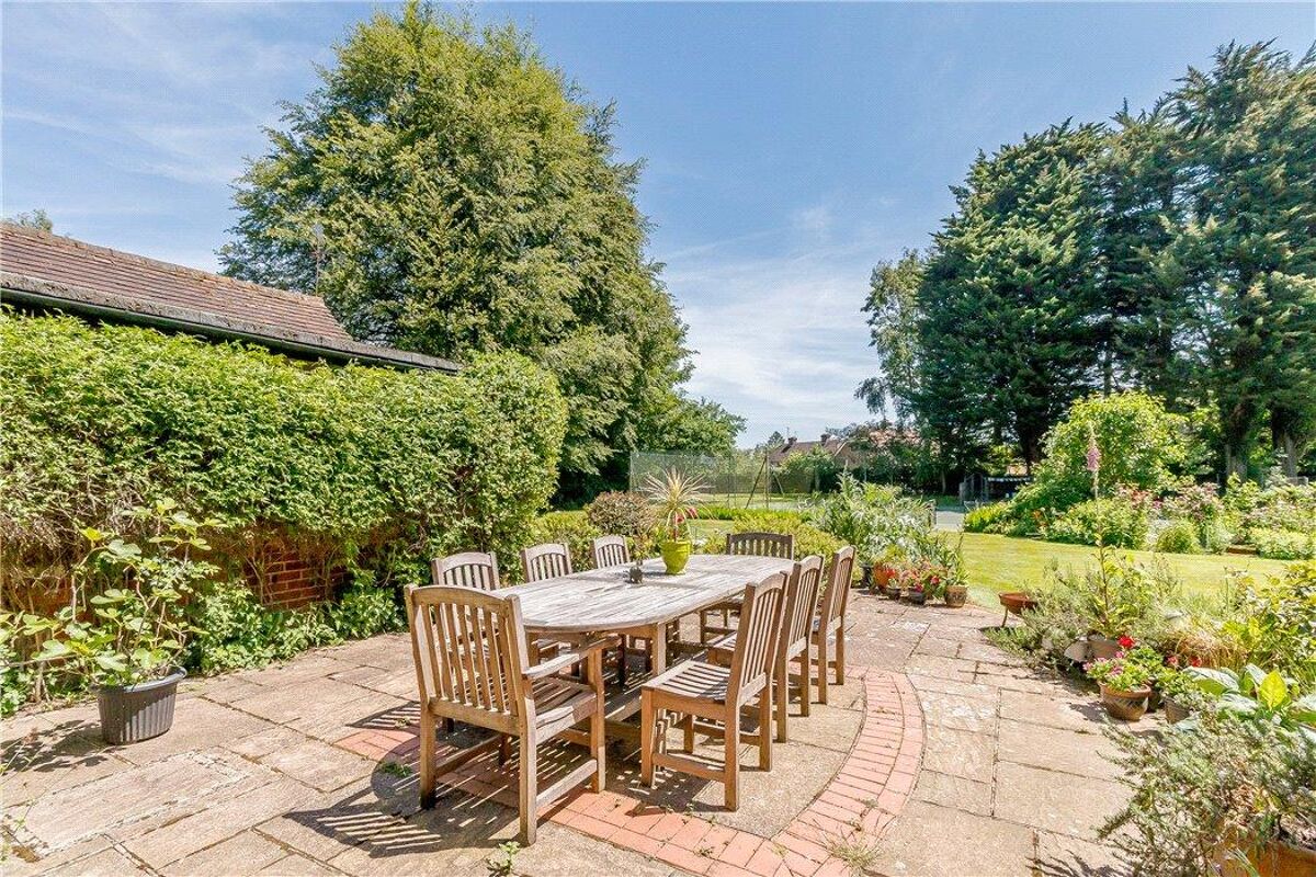 house for sale in Satwell Close, Rotherfield Greys, HenleyonThames