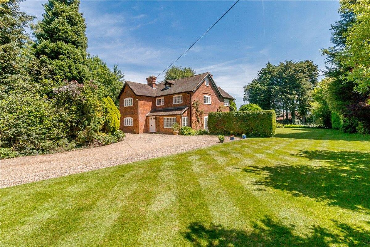 house for sale in Satwell Close, Rotherfield Greys, HenleyonThames